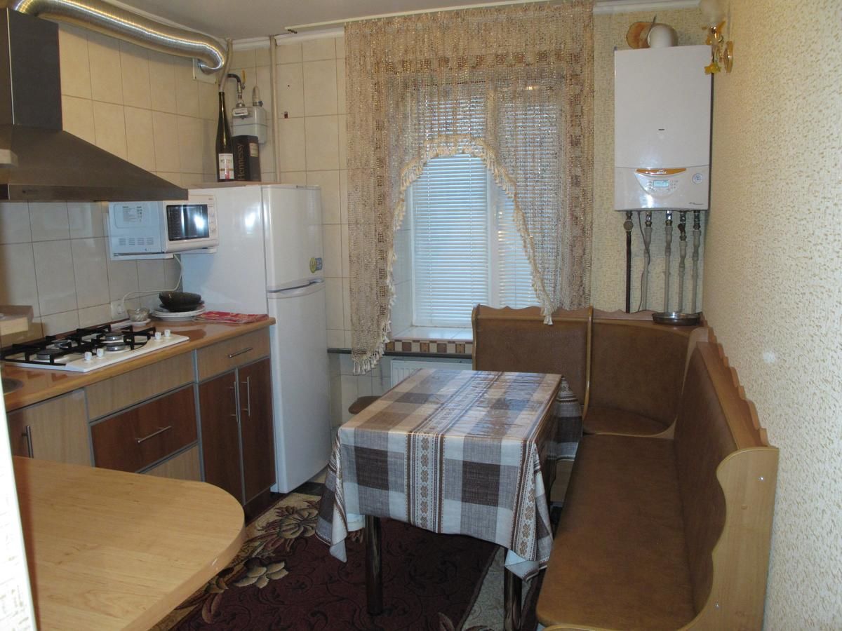 Апартаменты Apartment on Pobedy avenue Новая Каховка-10